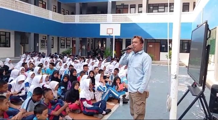 Edukasi FWJI Tangerang Kota di SMPN 34. - thewasesanews.com