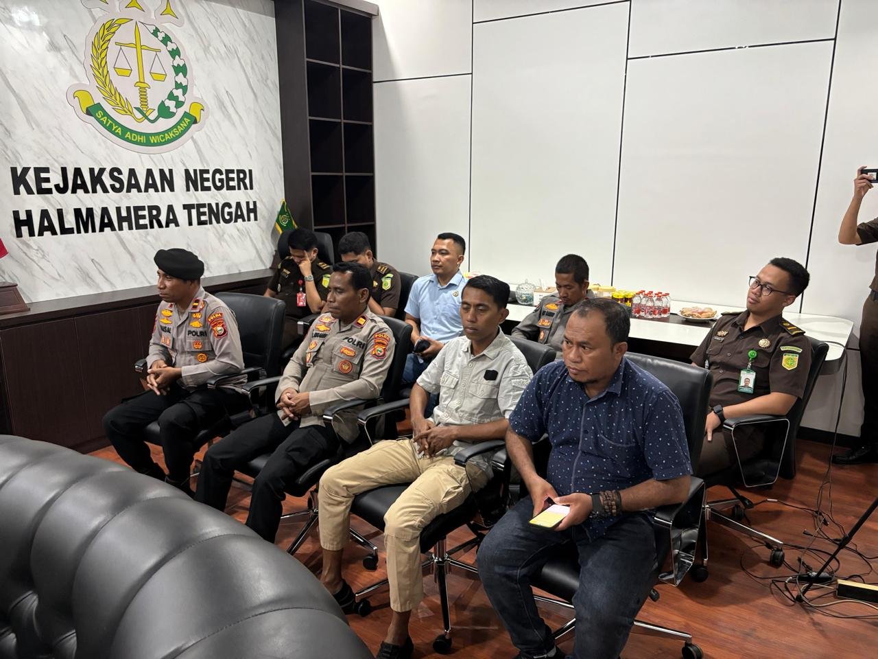 Polres Halmahera Tengah Perkuat Sinergitas Penegakan Hukum. - thewasesanews.com