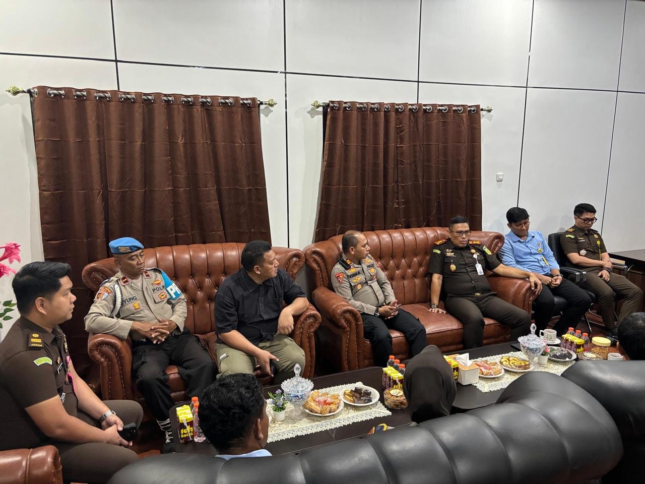 Polres Halmahera Tengah Perkuat Sinergitas Penegakan Hukum. - thewasesanees.com