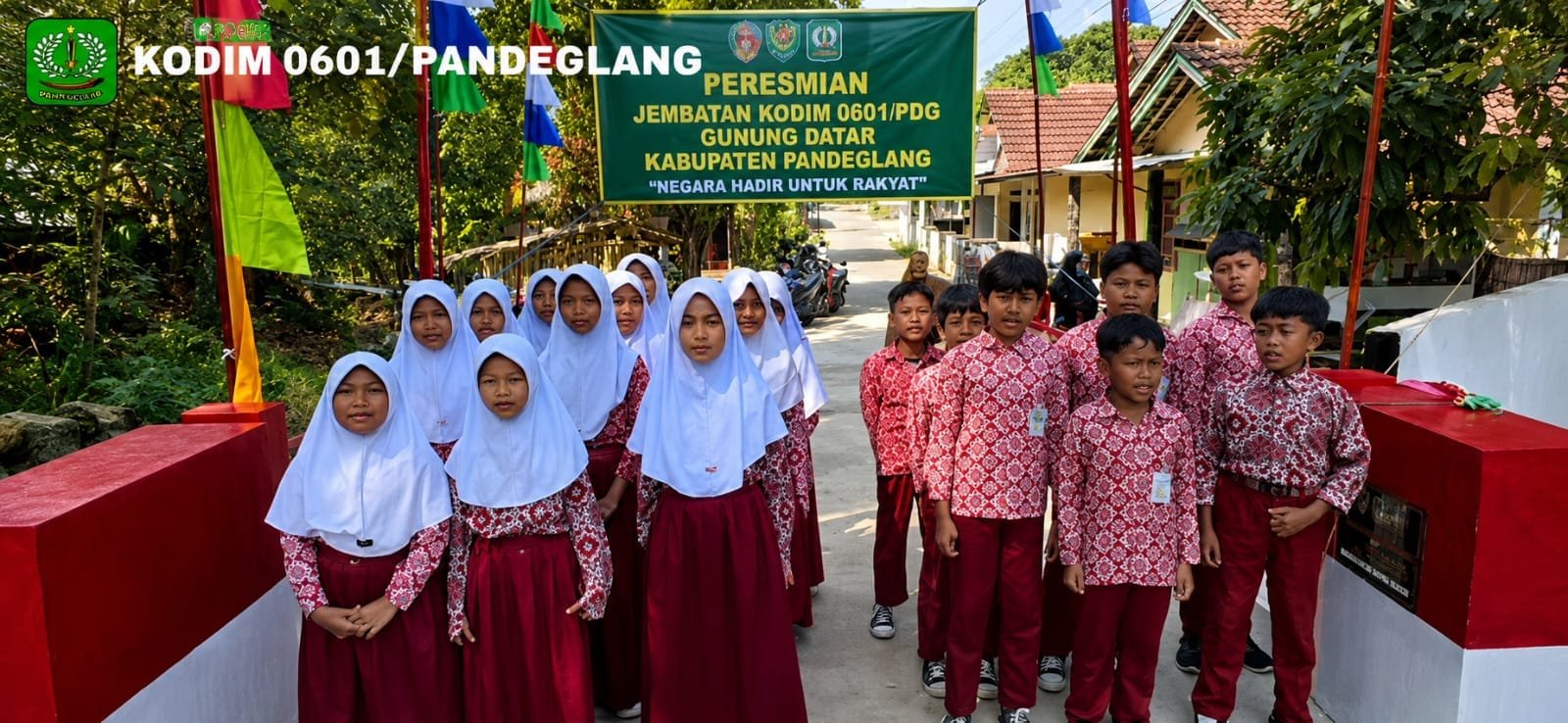 Kodim 0601 Pandeglang Bangun Jembatan Armco Gunung Datar. - thewasesanews.com