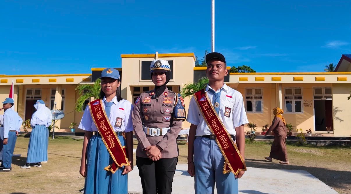 Pelantikan PKS SMKN 8 Halmahera Tengah Lantas Polres. - thewasesanews.com