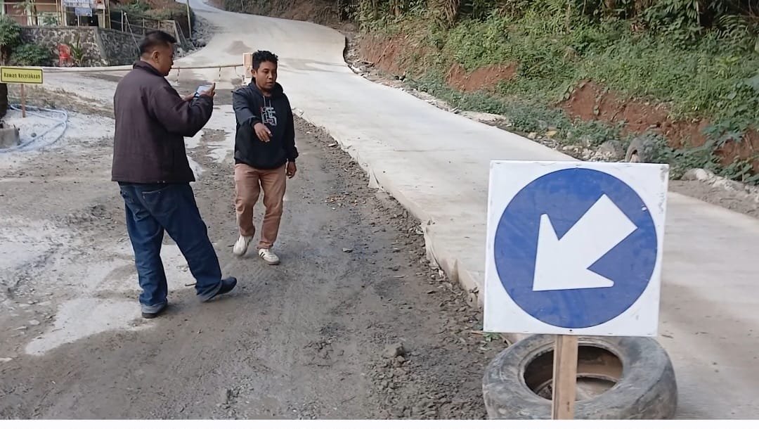 Jalan Kabupaten Pandeglang Dibangun Kemenhan RI. - thewasesanews.com