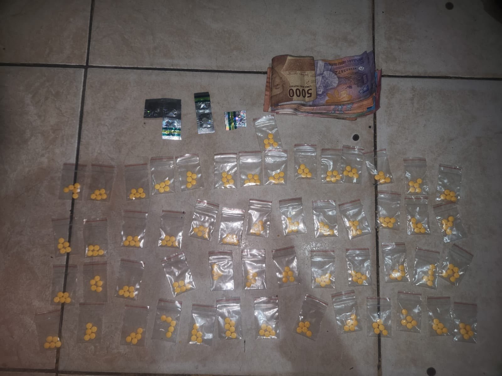 Polsek Cisoka Ringkus Penjual Obat Keras Ilegal. - thewasesanews.com
