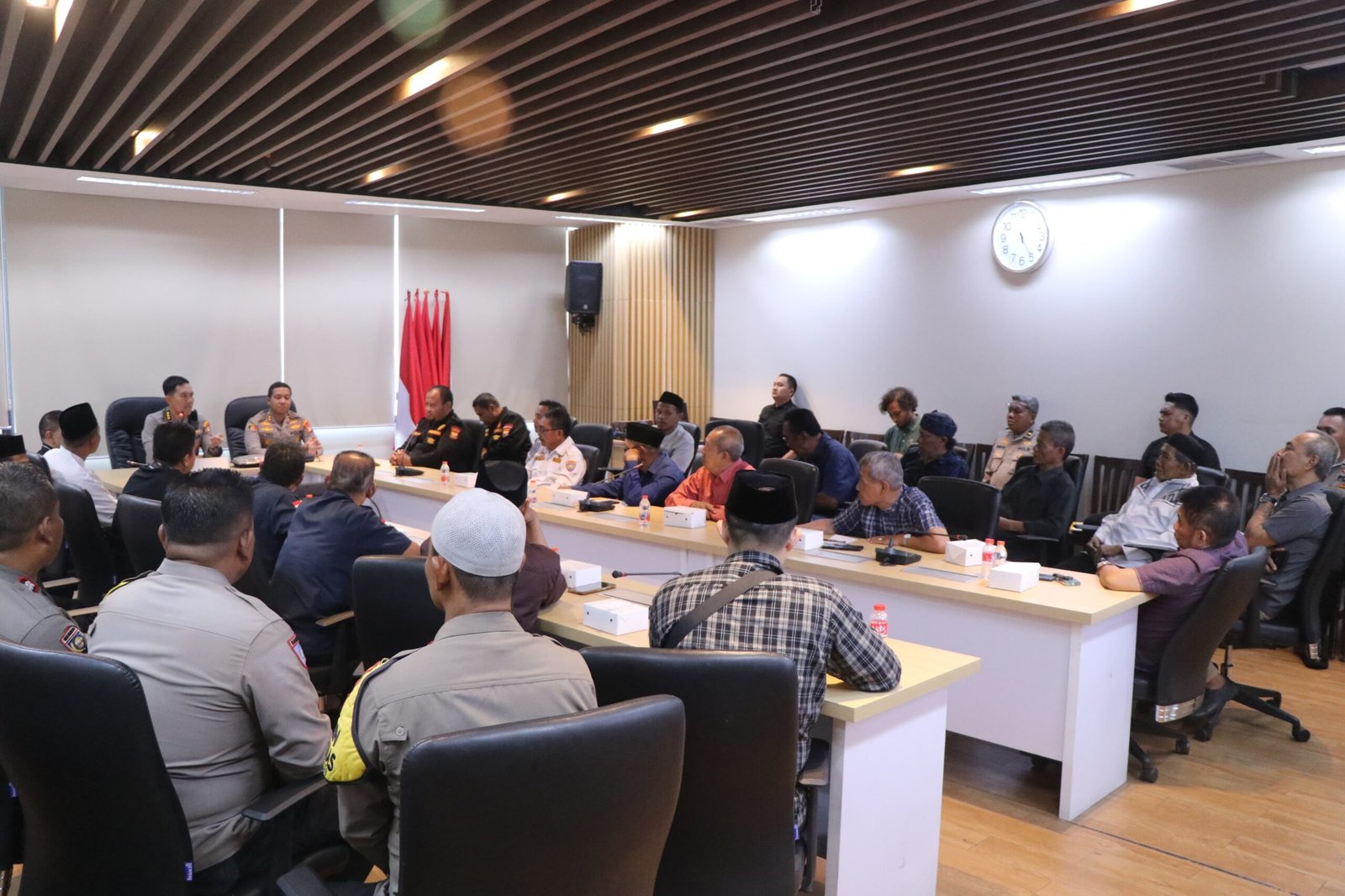 plh kapolres metro tangerang kota sabuk kamtibmas. - thewasesanews.com