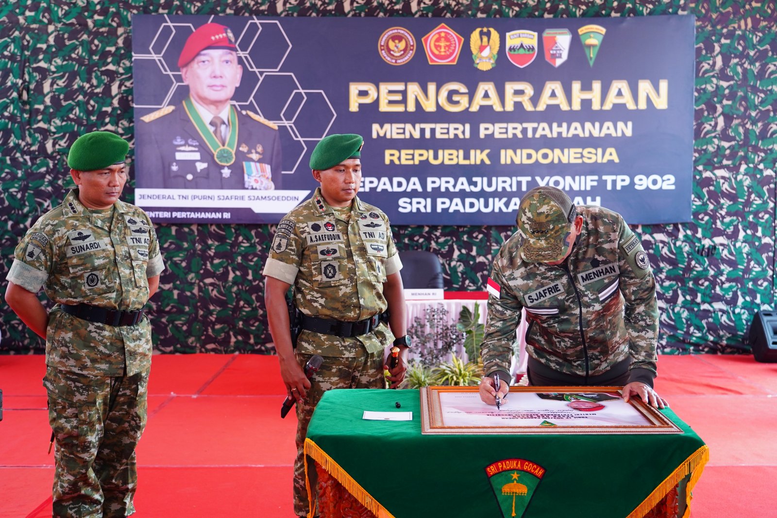 menhan sjafrie sjamsoeddin tinjau yonif tp 902 spg. - thewasesanews.com
