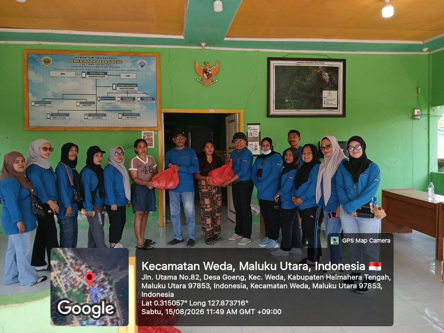 Dinsos Halmahera Tengah Salurkan Bantuan Lewat Si-Pandu Adil. - thewasesanews.com