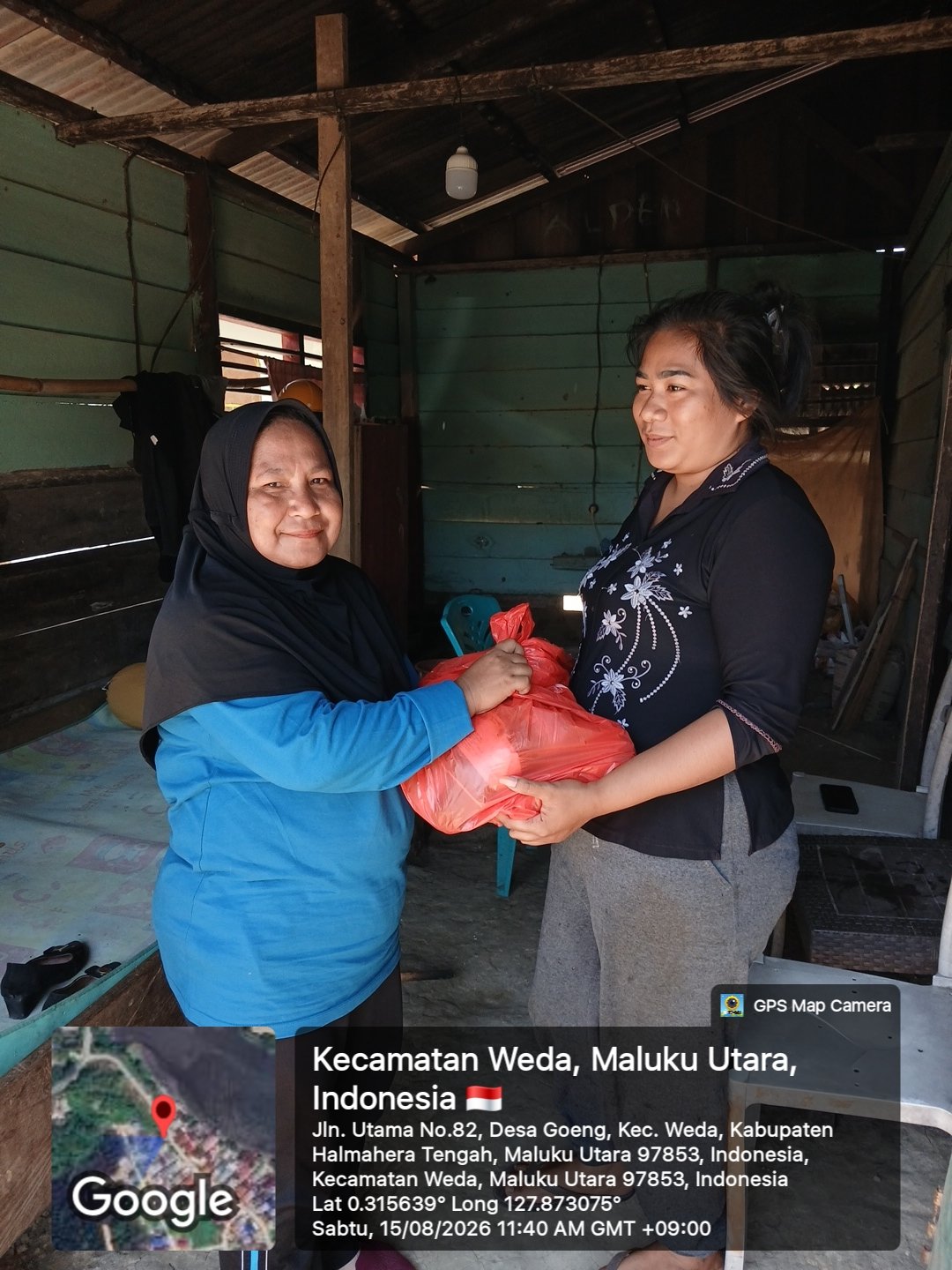 dinsos halmahera tengah salurkan bantuan. - thewasesanews.com
