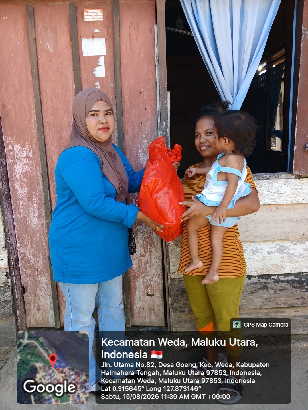 dinsos halmahera tengah salurkan bantuan. - thewasesanews.com