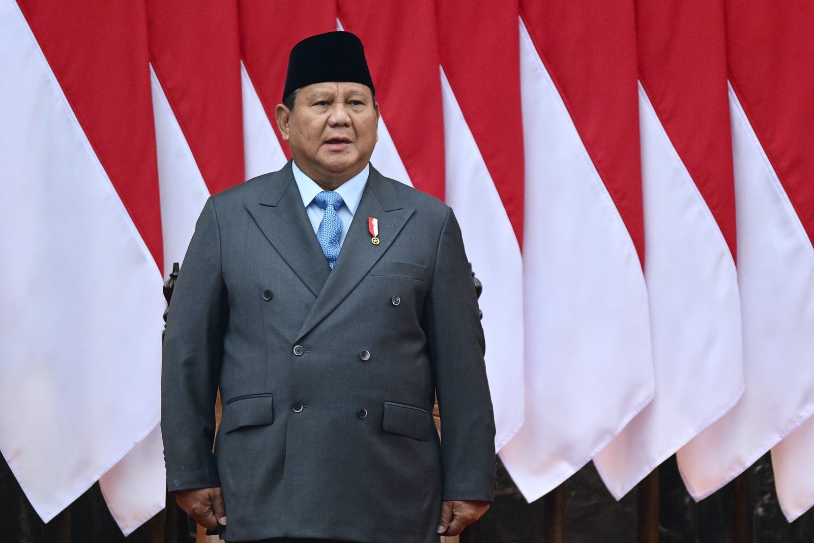 presiden prabowo tegaskan pelindungan pekerja. - thewasesanews.com