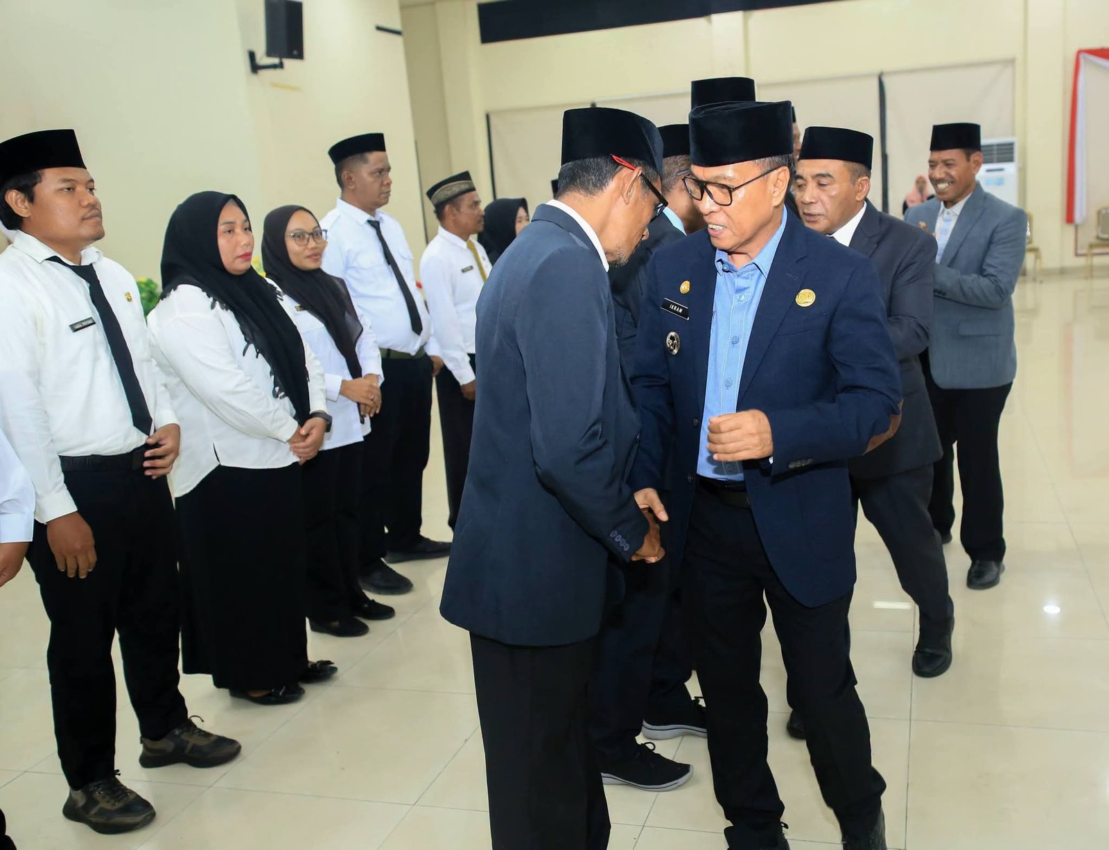 bupati halmahera tengah rombak birokrasi. - thewasesanews.com