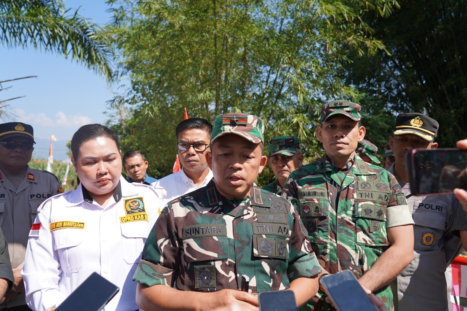 danrem 132 tadulako resmikan jembatan garuda. - thewasesanews.com