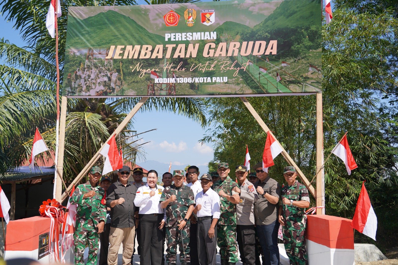 danrem 132 tadulako resmikan jembatan garuda. - thewasesanews.com