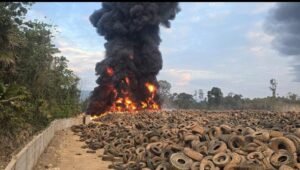 kebakaran ban bekas pt iwip disorot anggota dprd halteng. - thewasesanews.com