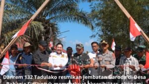 danrem 132 tadulako resmikan jembatan garuda. - thewasesanews.com