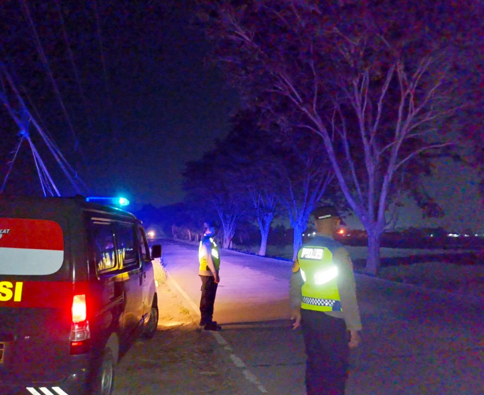 polsek mauk menyisir titik rawan malam hari. - thewasesanews.com