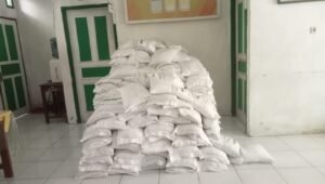 beras bulog desa fogi belum tersalurkan. - thewasesanews.com