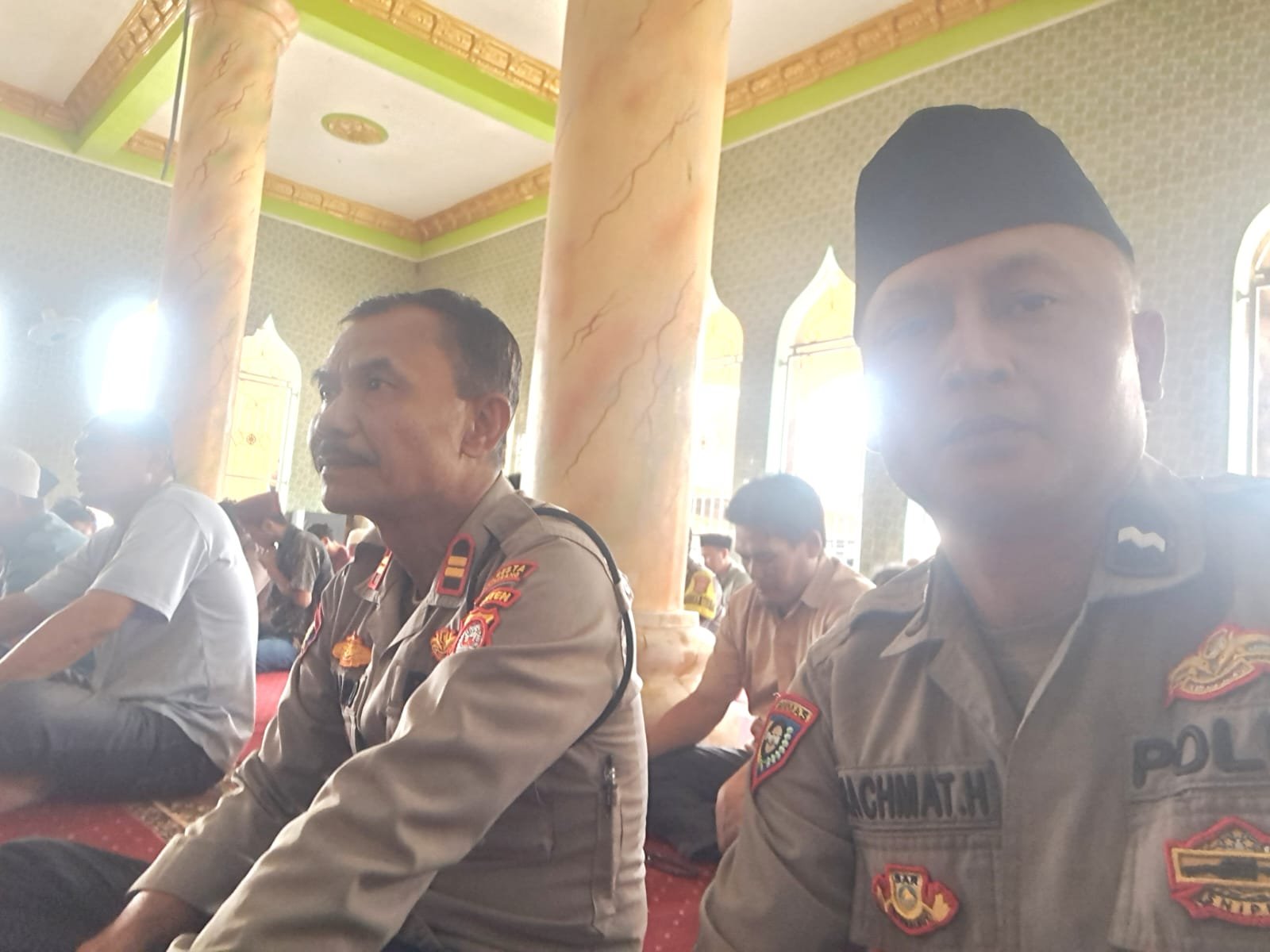 kapolsek tigaraksa gelar shalat jumat keliling. - thewasesanews.com