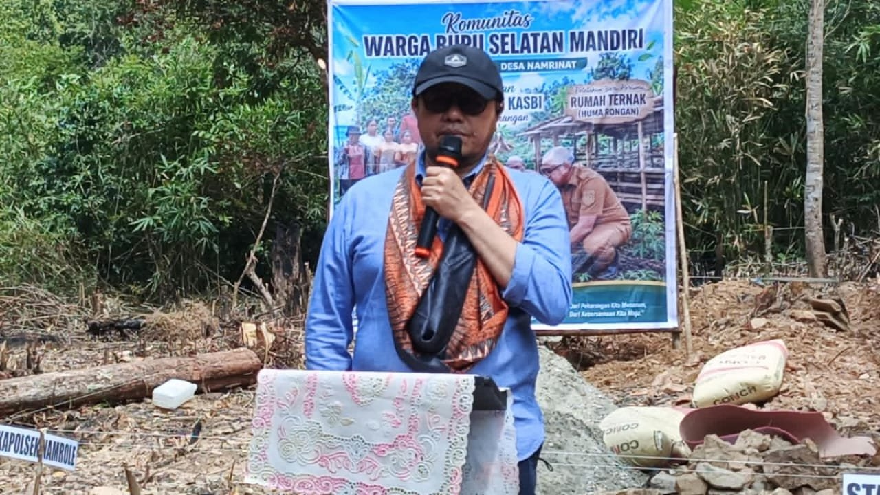 bupati buru selatan pimpin gerakan menanam kasbi. - thewasesanews.com