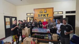 tim siber miras polres halteng amankan 668 kemasan miras. - thewasesanews.com