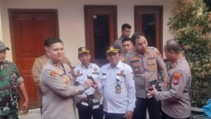 polsek kelapa dua resmikan sekretariat sabuk kamtibmas. - thewasesanews.com