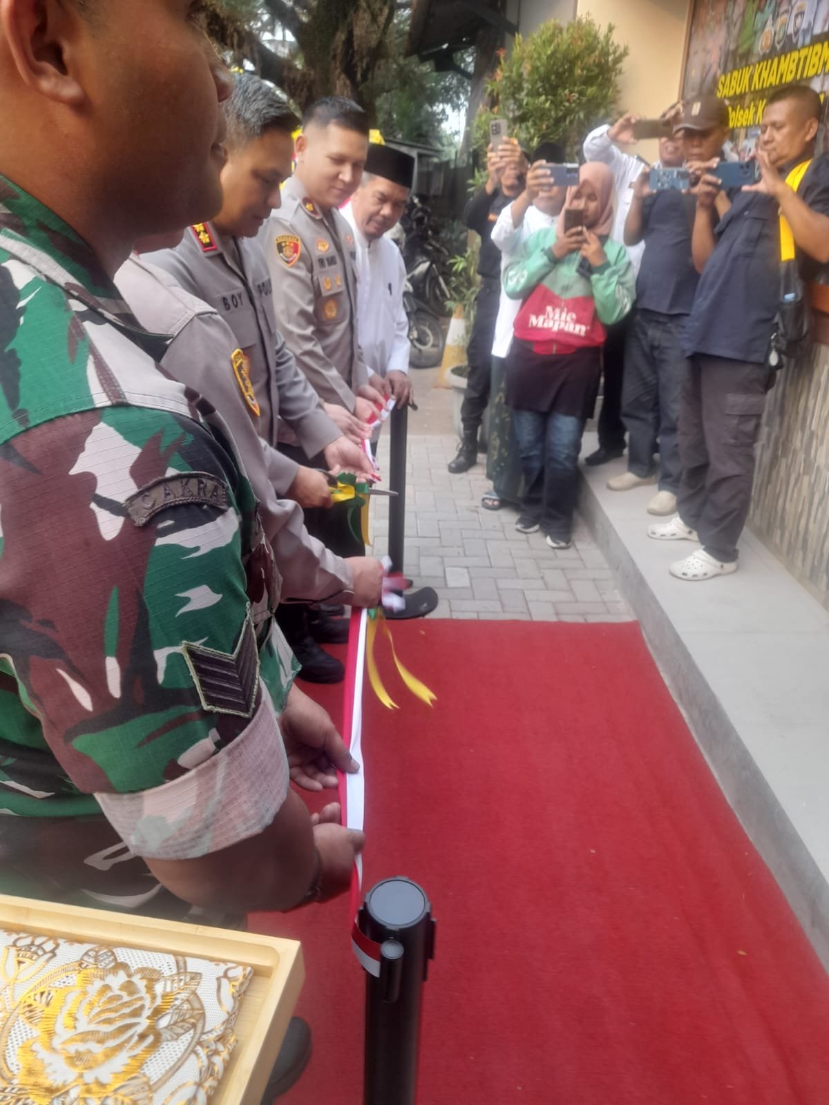 polsek kelapa dua resmikan sekretariat sabuk kamtibmas. - thewasesanews.com