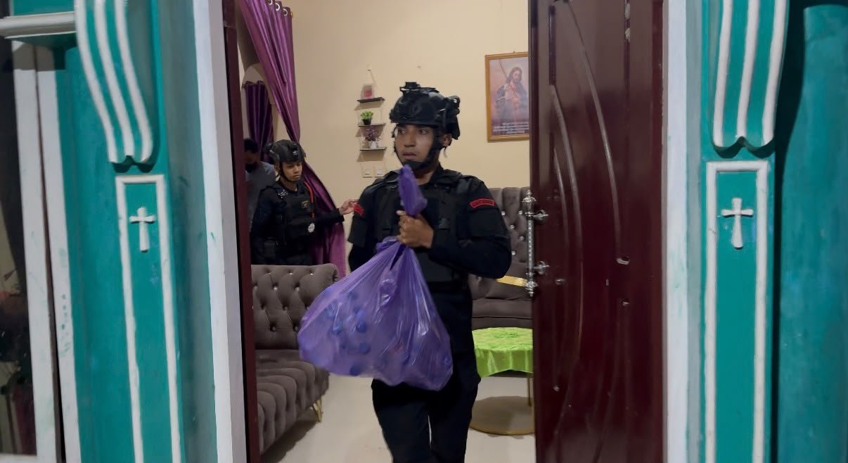 siber miras polres halteng amankan 417 kemasan miras. - thewasesanews.com