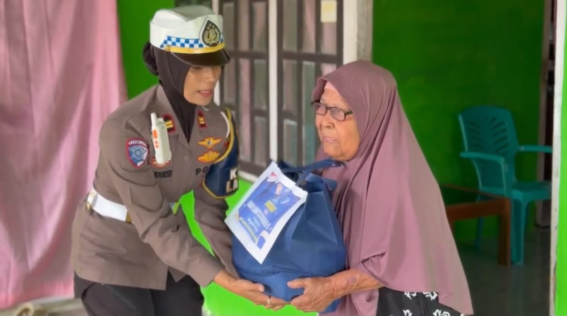 Bansos Warakawuri Polantas Halmahera Tengah. - thewasesanews.com