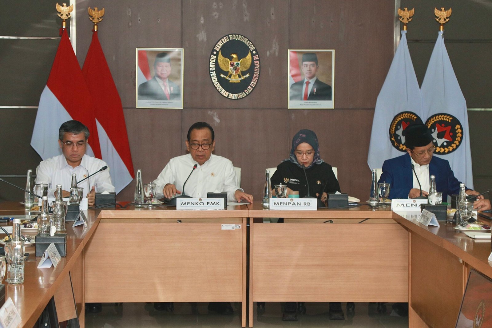 Libur Nasional dan Cuti Bersama 2027. - thewasesanews.com