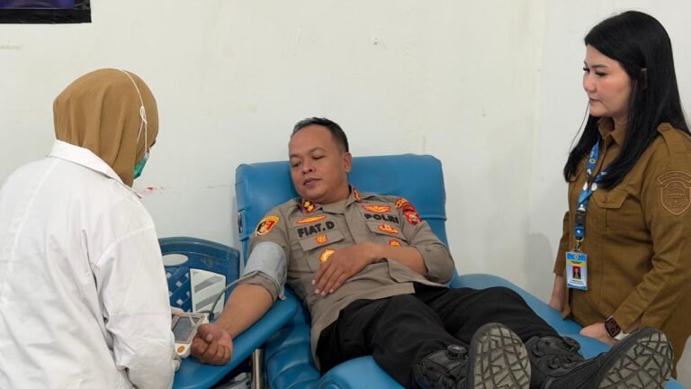 Bakti Kesehatan Polres Halmahera Tengah. - thewasesanews.com