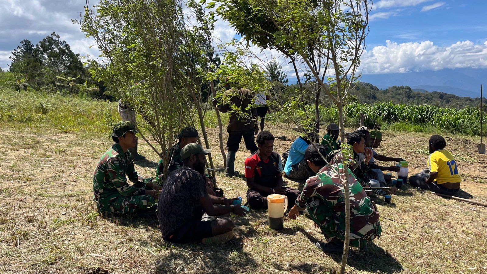 Karya Bakti Lapangan Terbang Eragayam. - thewasesanews.com