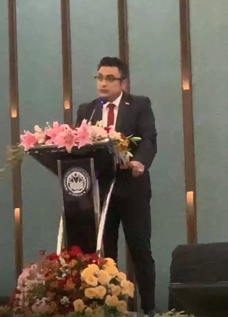 Reorientasi Peran Sarjana. - thewasesanews.com