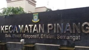 Camat Pinang Diduga Mangkir Usai Teken Izin Turnamen FWJI. - thewasesanews.com