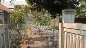 makam mr x sidoarjo. - thewasesanews.com