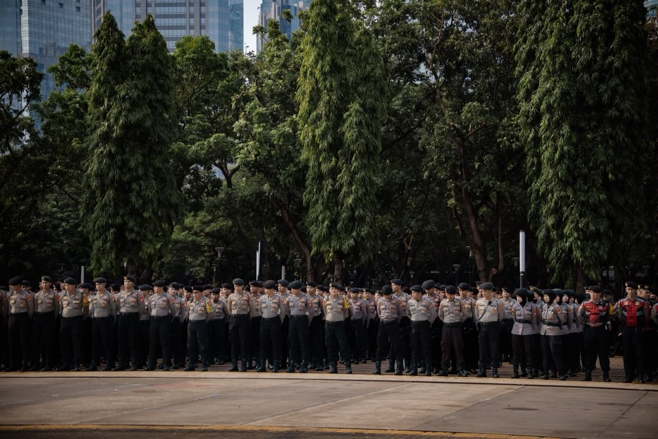 Polda Metro Jaya Kawal Aksi Buruh DPR RI. - thewasesanews.com