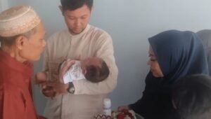 Tasyakuran Aqiqah Reyhan Eldan Devanka. - thewasesanews.com