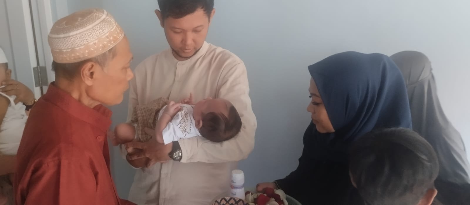 Tasyakuran Aqiqah Reyhan Eldan Devanka. - thewasesanews.com