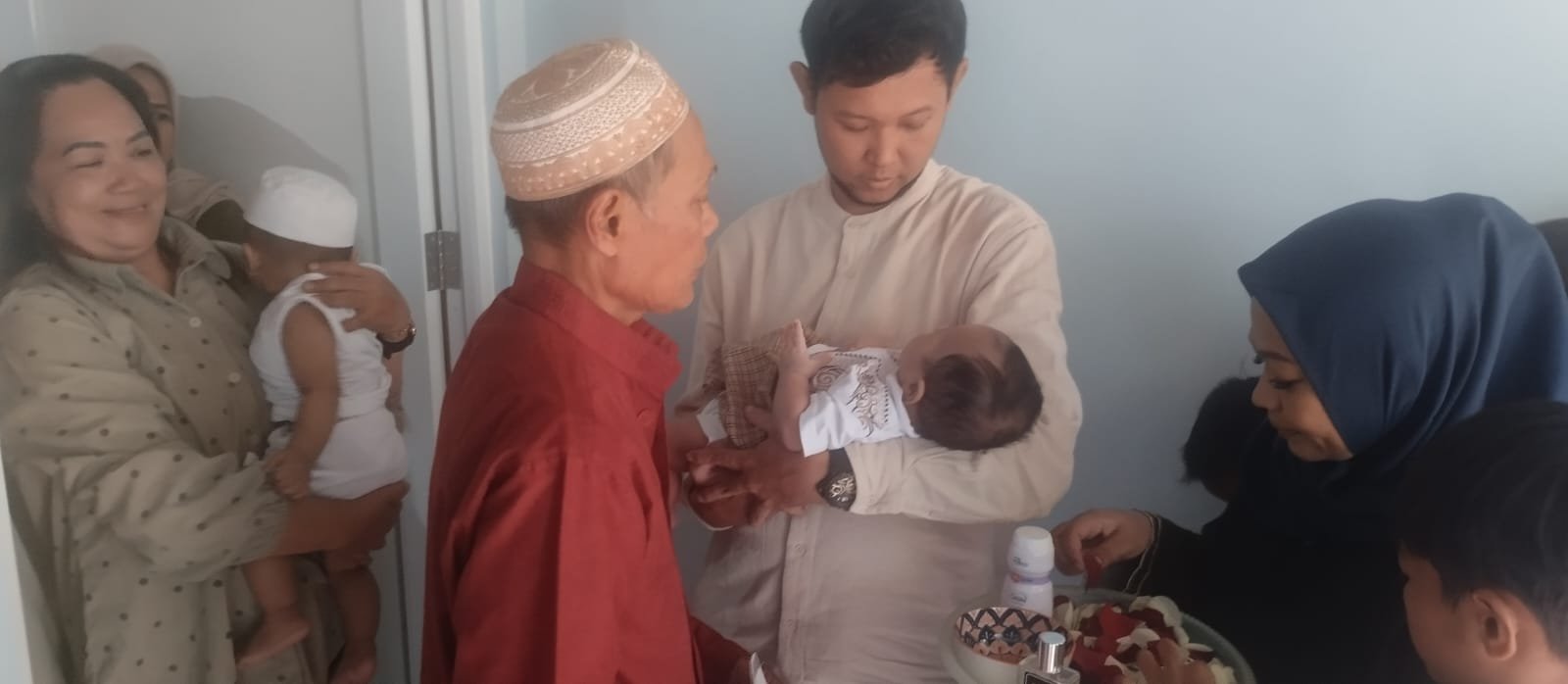 Tasyakuran Aqiqah Reyhan Eldan Devanka. - thewasesanews.com
