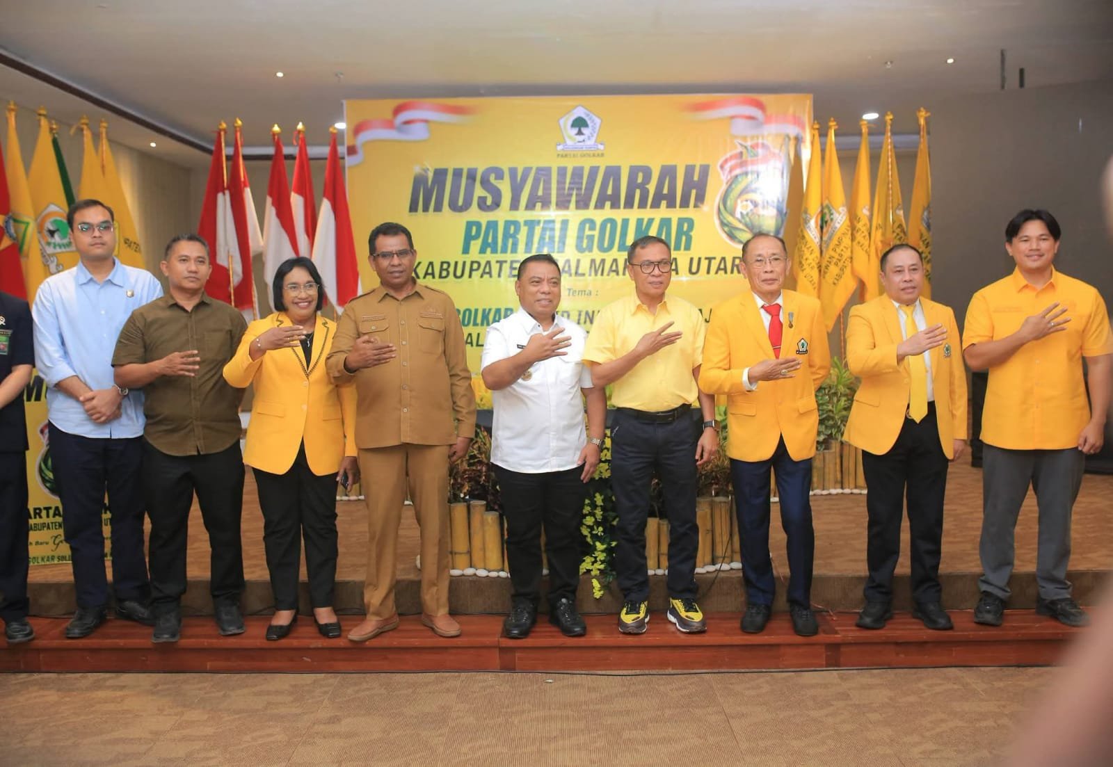 Ikram Malan Sangadji Buka Musda VI Golkar Halut. - thewasesanews.com