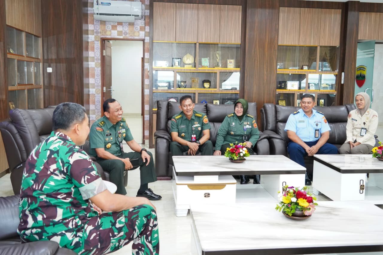 Pangdam I BB Terima Dir SDM Kuathan Kemhan. - thewasesanews.com