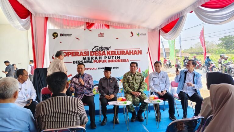 Tinjau 5 KDKMP di Boyolali Menko Pangan dan Mendes PDT. - thewasesanews.com