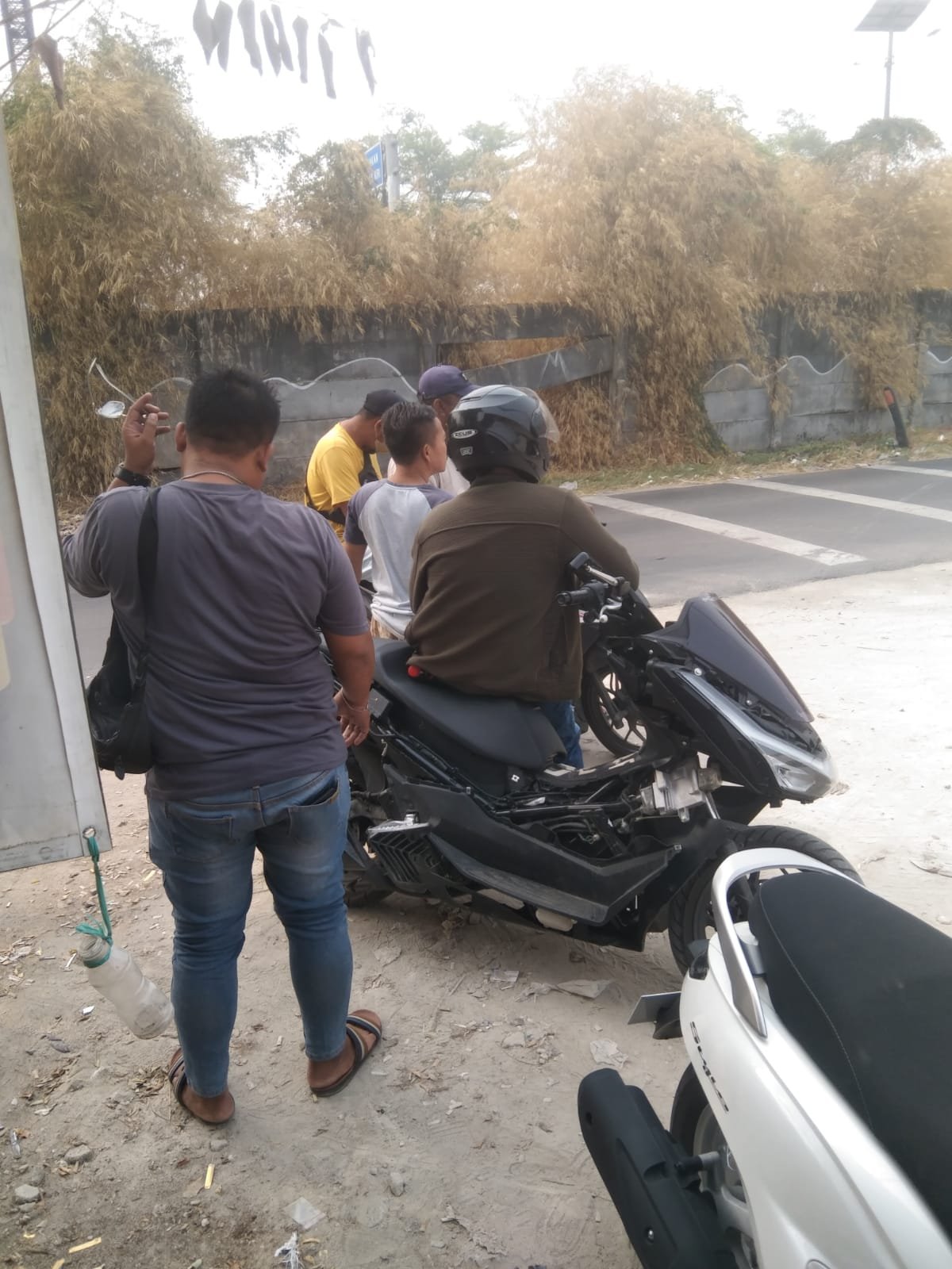 Matel Tarik Paksa Motor Tanpa BSTK dan Intimidasi Jurnalis. - thewasesanews.com