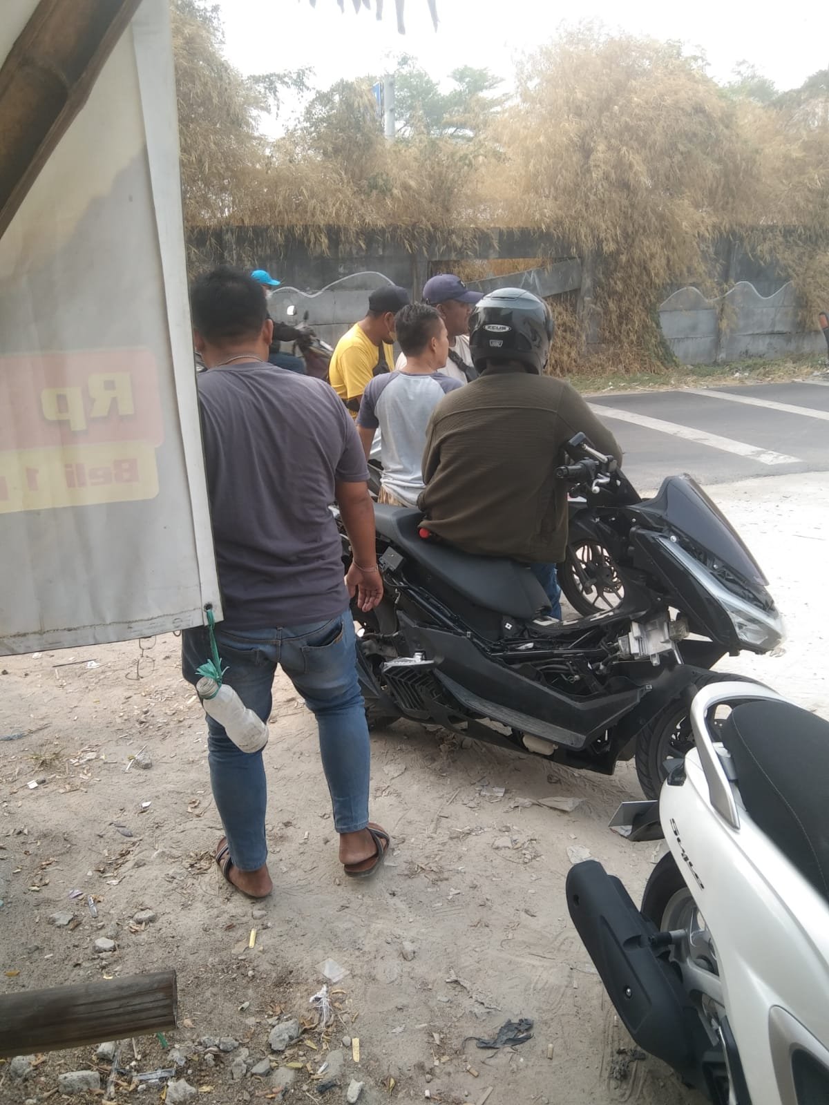 Matel Tarik Paksa Motor Tanpa BSTK dan Intimidasi Jurnalis. - thewasesanews.com