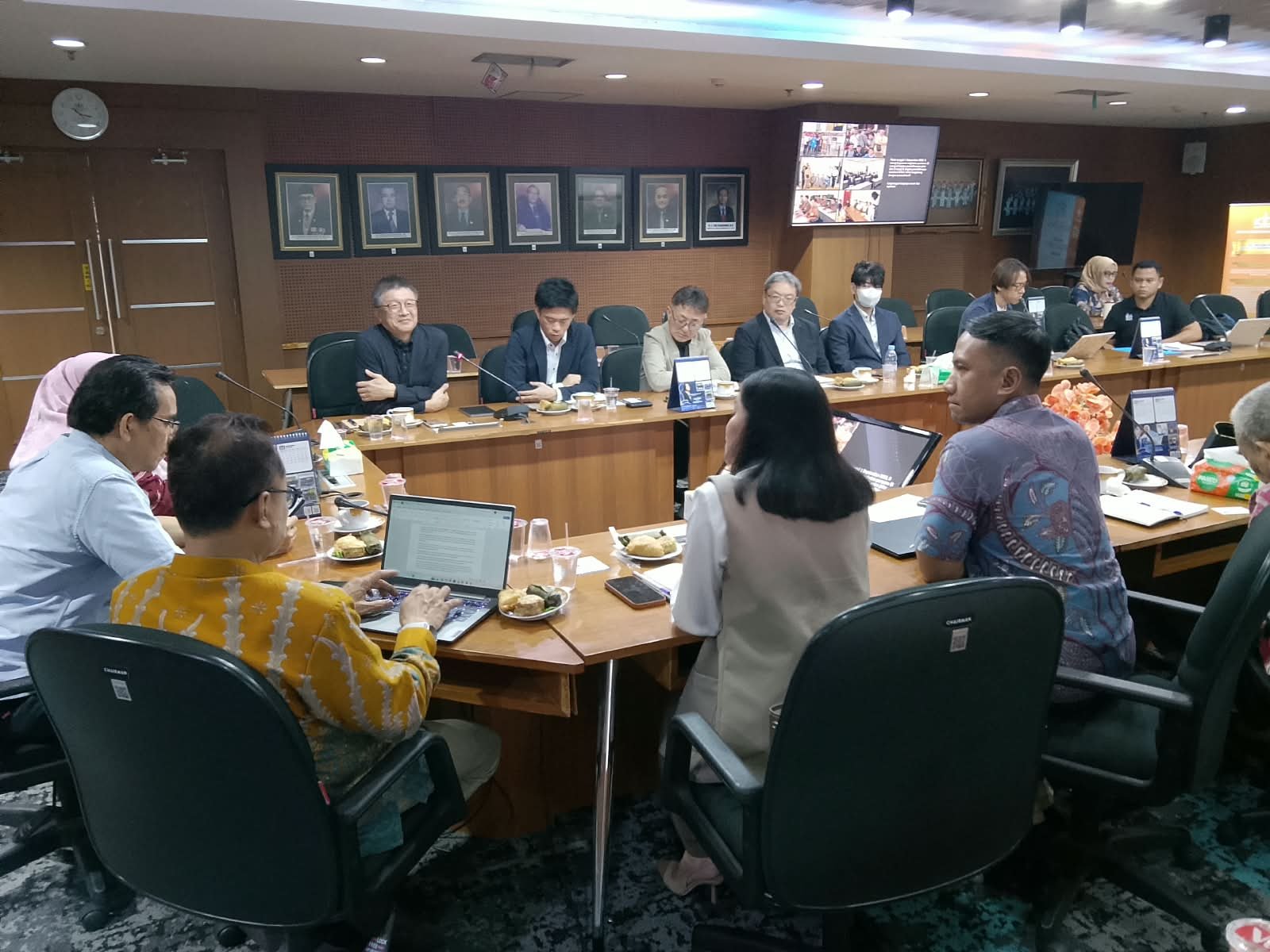ITL Trisakti Menerima Kunjungan TOBU Railways. - thewasesanews.com