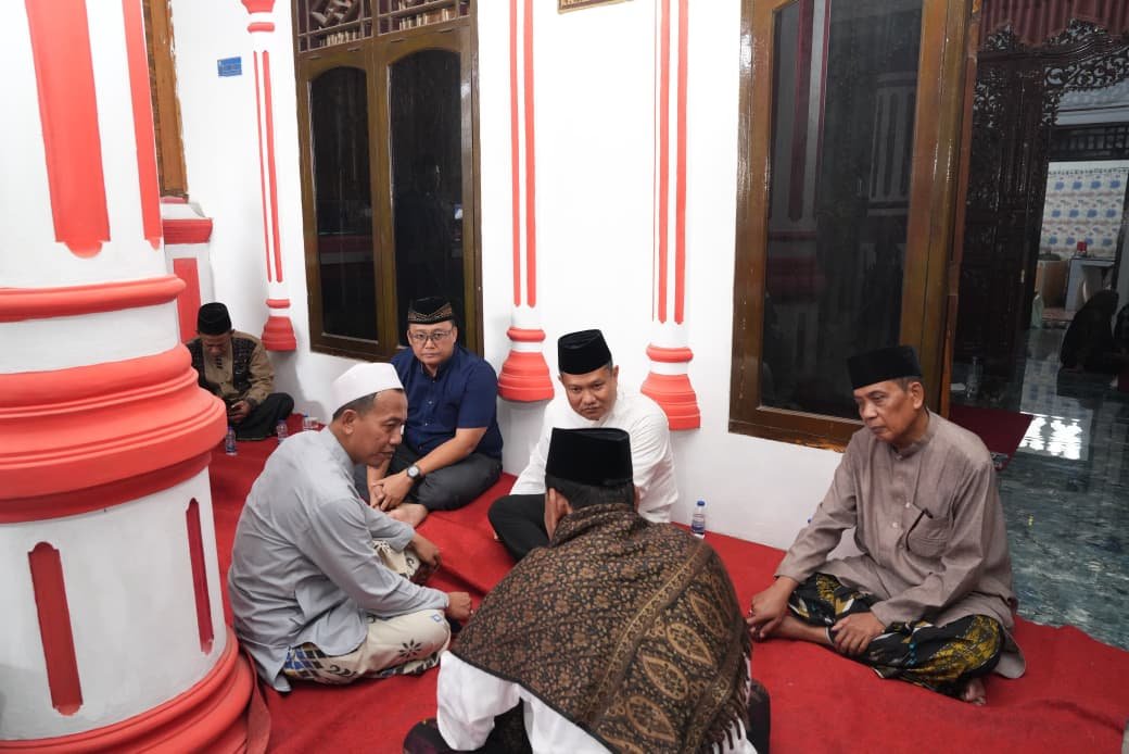 Kapolda Banten Melayat ke Rumah Duka Almarhum KH Ariman Anwar. - thewasesanews.com