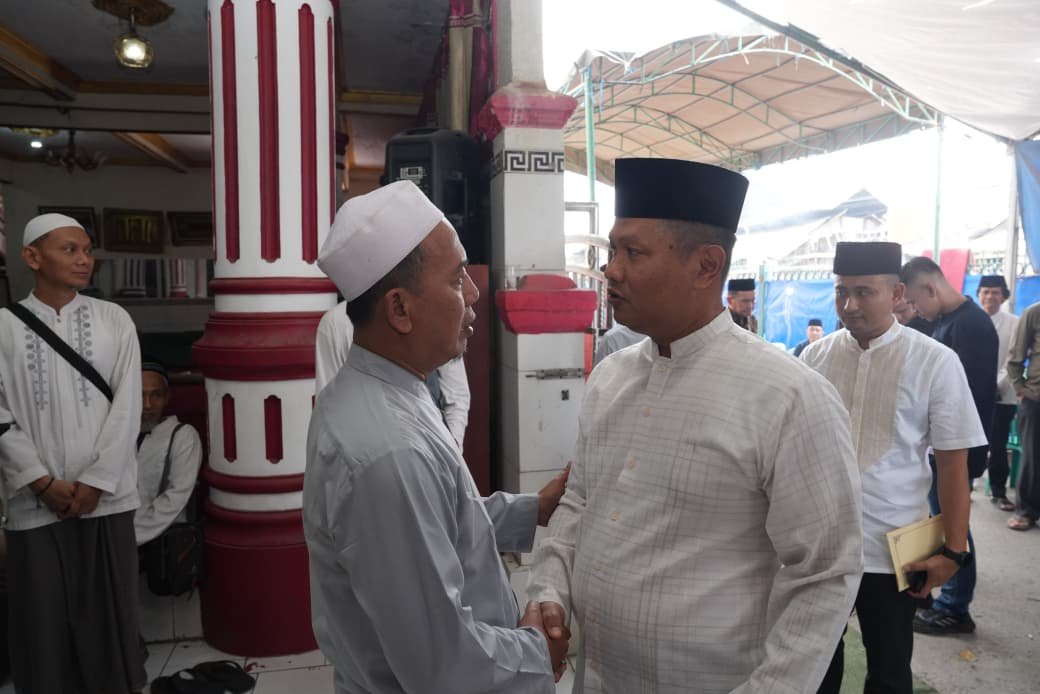 Kapolda Banten Melayat ke Rumah Duka Almarhum KH Ariman Anwar. - thewasesanews.com