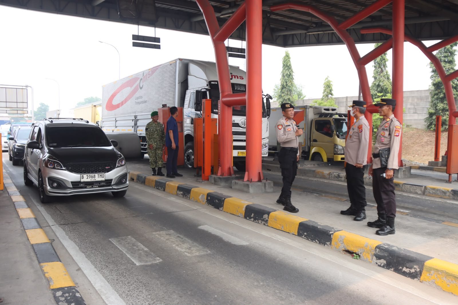 Polresta Tangerang Gelar Patroli Skala Besar. - thewasesanews.com