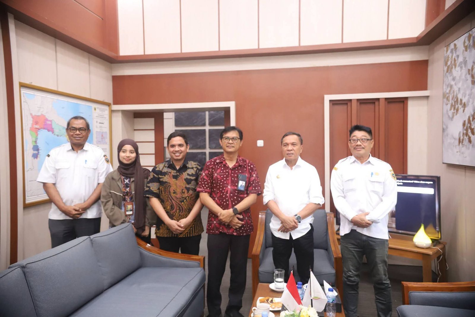 Bupati Ikram Malan Sangadji Terima Kunjungan Kepala Perwakilan BPKP Maluku Utara. - thewasesanews.com