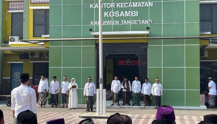 Peringatan Hari Santri Nasional Ke-12 Tahun 2026 berlangsung khidmat di Kecamatan Teluknaga dan Kosambi, Kabupaten Tangerang. - thewasesanews.com