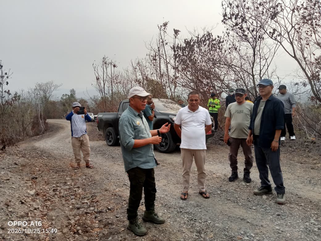 Bupati Ikram Targetkan Jalan Fagogoru Jadi Jalur Utama Halmahera. - thewasesanews.com