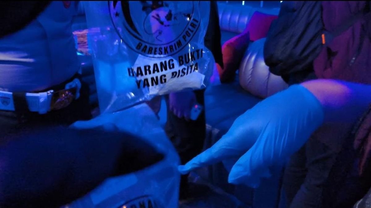 Bareskrim BNN Gerebek Kelab Malam PIK 2 Tangerang. - thewasesanews.com